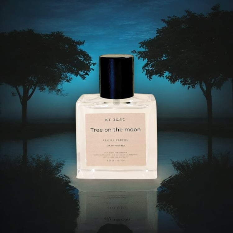 Tree on the moon | KT36.5℃