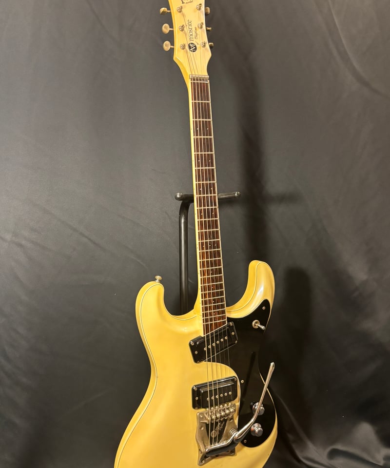 Mosrite Japan '63 Royal Pearl White | ギター屋funk