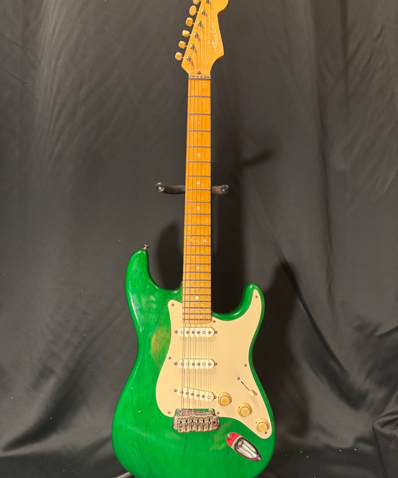 FREEDOM CUSTOM GUITAR RESEARCH ST 2006年製 オーダー品！