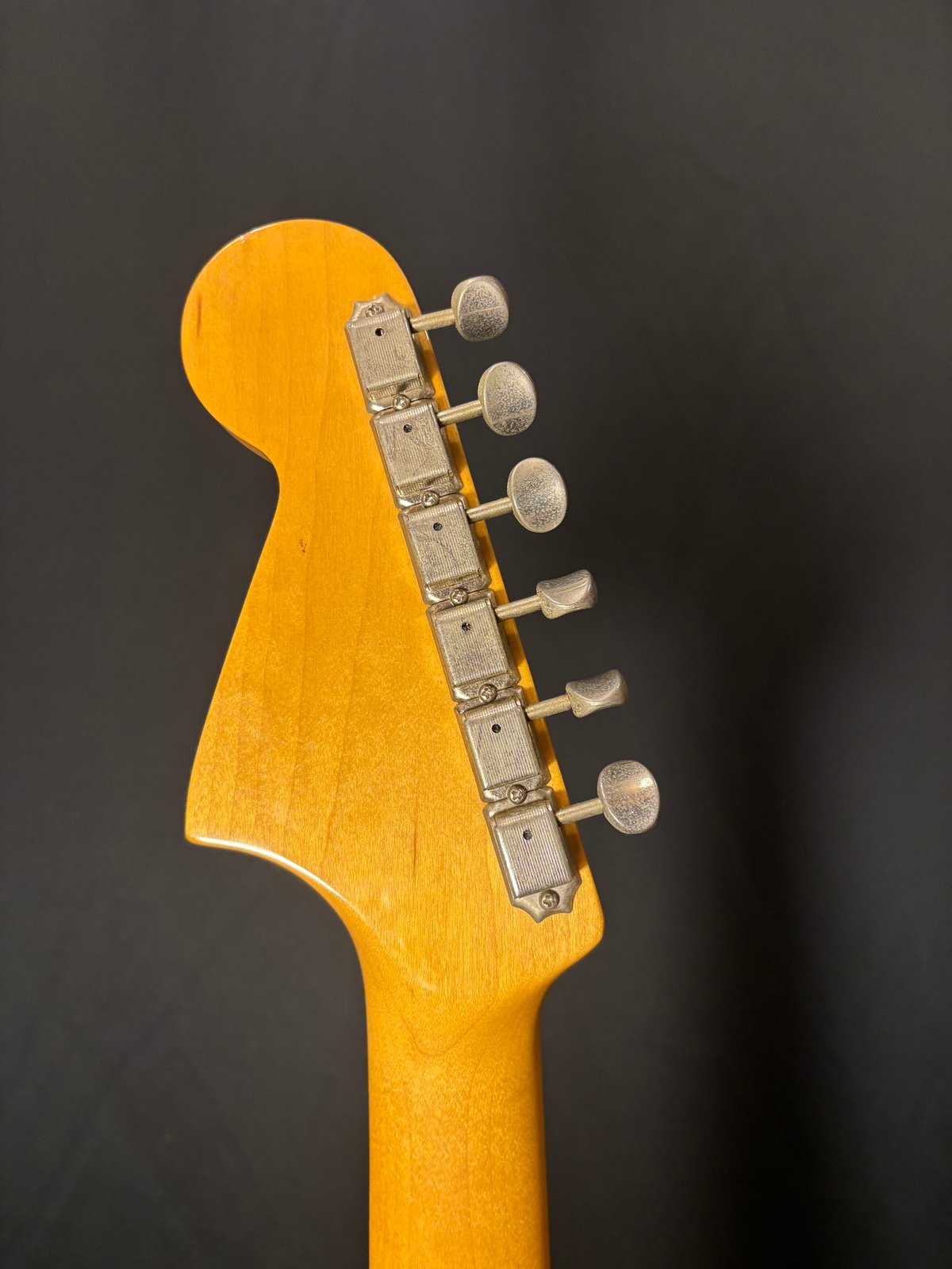 Fender japan Jaguar ダイナ組み込み期Qシリアル | ギター屋funk oj