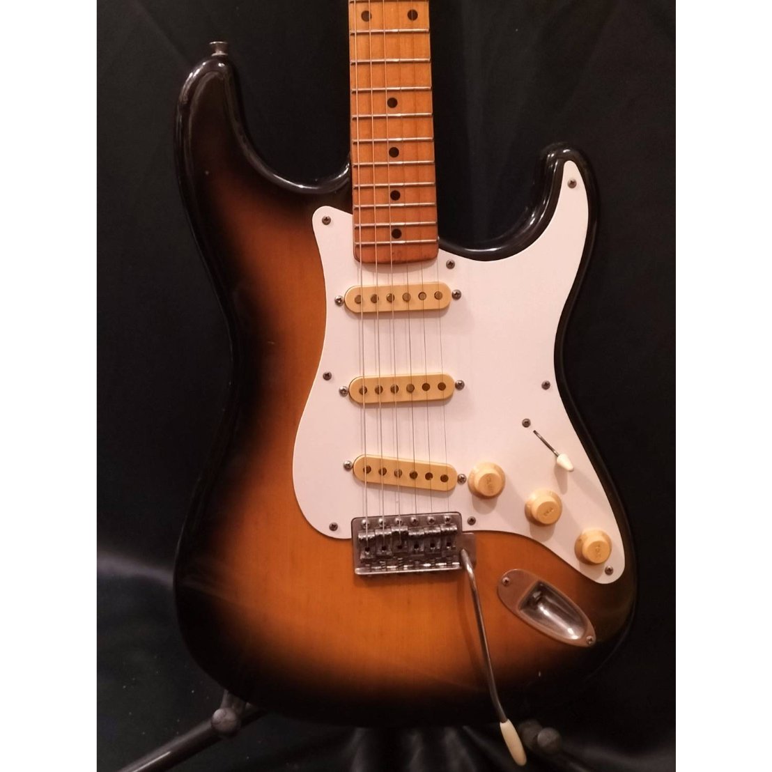 Tokai ST-80 1981年製 フルオリジナル／純正ハードケース付 美品 お客様委託販売品）TOKAI ST-80 1979年製 | ギター屋funk ojisan