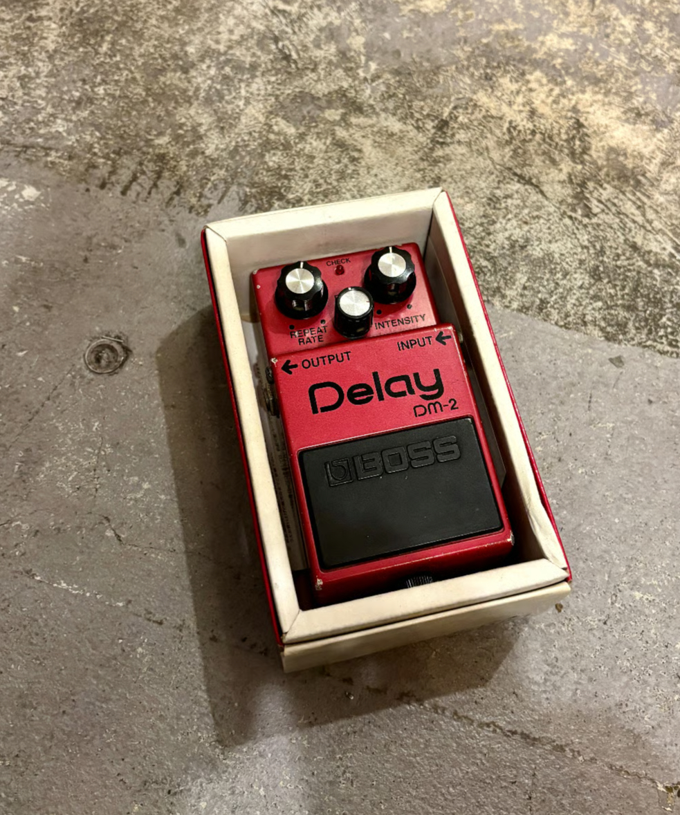 BOSS DM2 -アナログデレイ- 後期型 | ギター屋funk ojisan