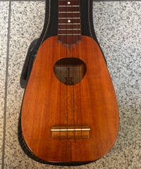 Koaloha Ukulele / パイナップル型 ソプラノサイズ　2009年製