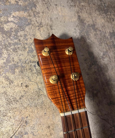 ozama ukulele