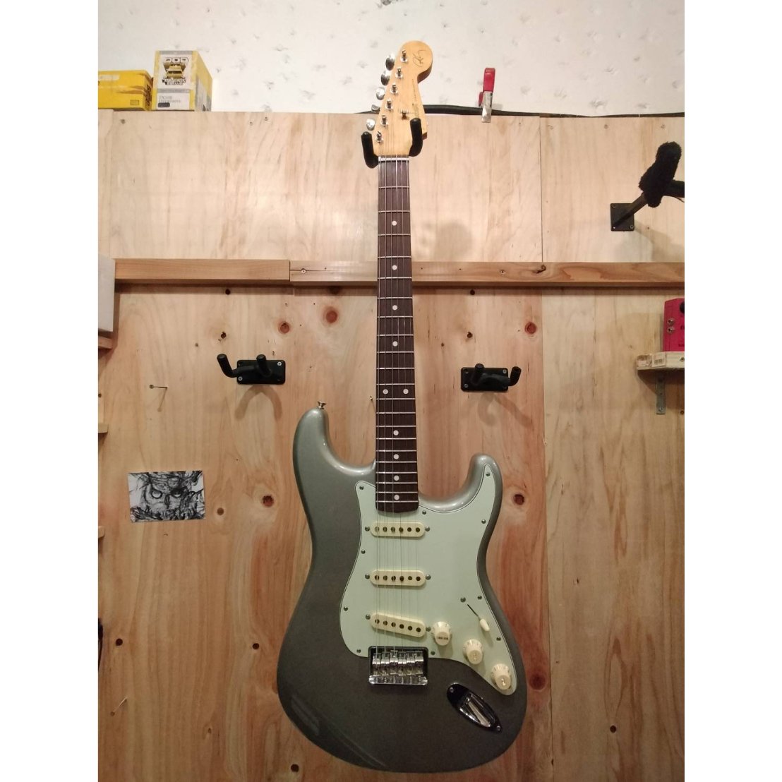 Fender Robert Cray Stratocaster Violet Hard Tail フェンダー ...