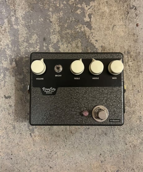 ジャンク　ギター エフェクター 歪み系 光るノブ 中古 中古買取でも希少高額多数、歪み(ひずみ)エフェクターとは｜オーディオ