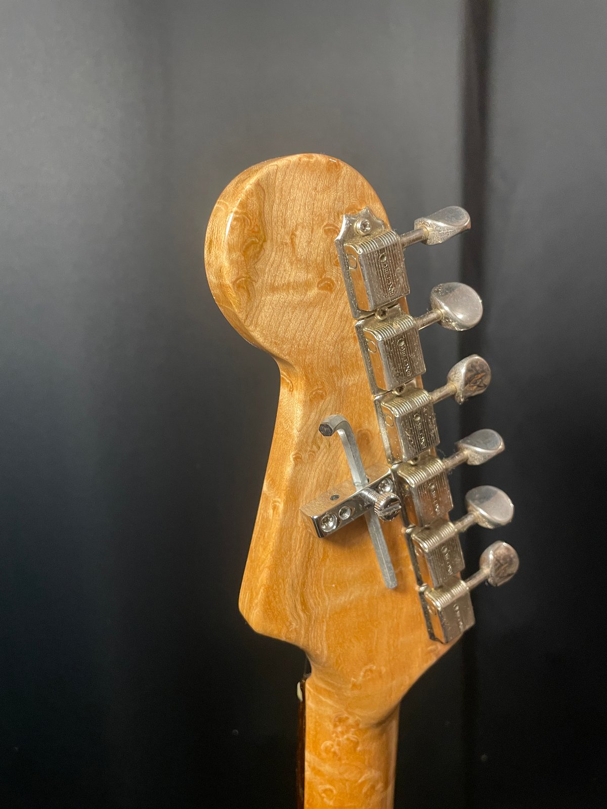 ギター Wisteria Guitars a.k.a #5 a.k.a #5 | Wisteria Guitars