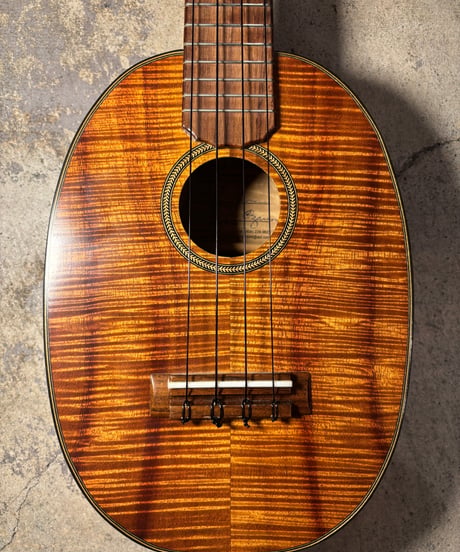 ozama ukulele