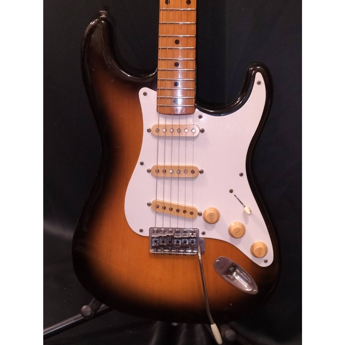 お客様委託販売品）TOKAI ST-80 1979年製 | ギター屋funk ojisan