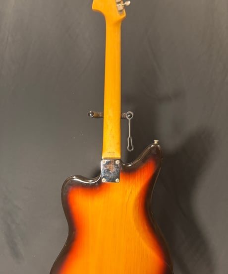 Fender japan Jaguar　ダイナ組み込み期Qシリアル