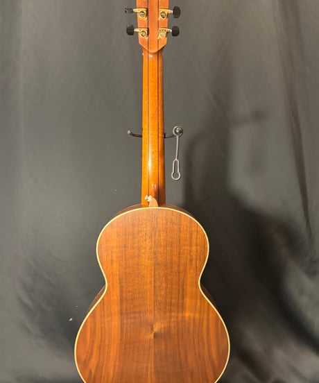 Lowden WL-21