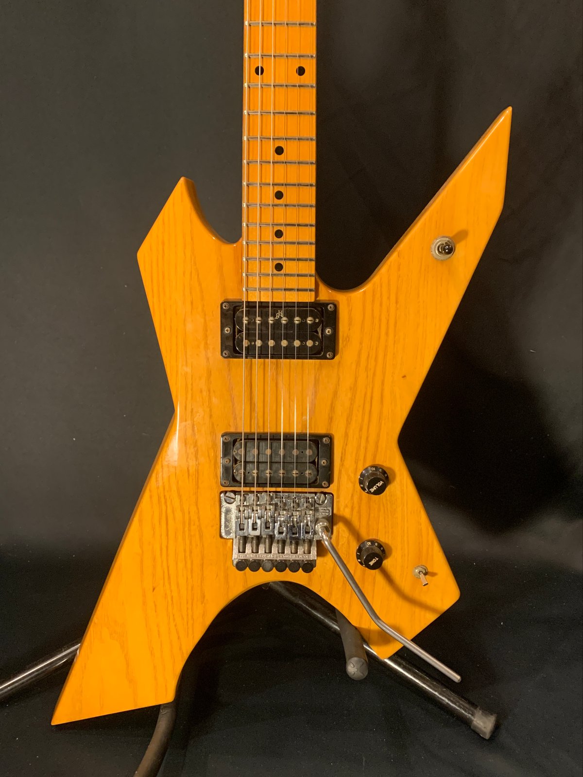 Killer Guitars KG-Exploder SE / 3 Tone Sunburst (3TS