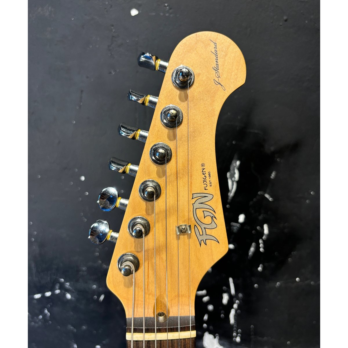 FGN フジゲン J-standard ストラトキャスター美品