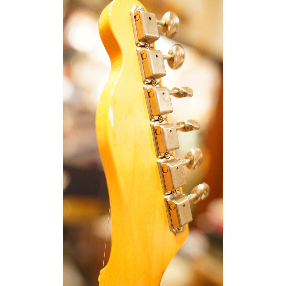 Fender USA American Vintage '52 Telecaster | ギタ