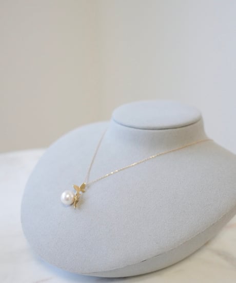 【予約】Butterfly necklace