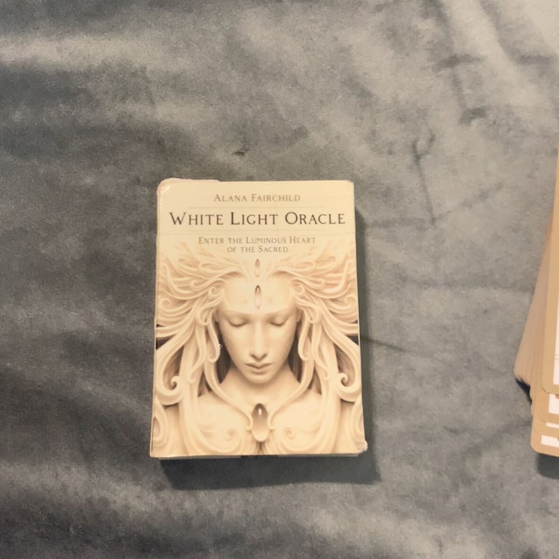 LINE鑑定✨霊感霊視4枚引き✨タロットorオラクルカード