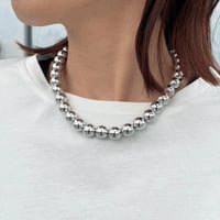 再入荷⭐️マグネットボールチェーンネックレス