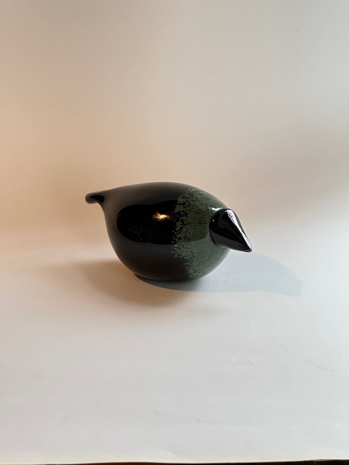 Oiva Toikka/オイヴァ・トイッカ》Baby Crow/バード【Nuutajarvi