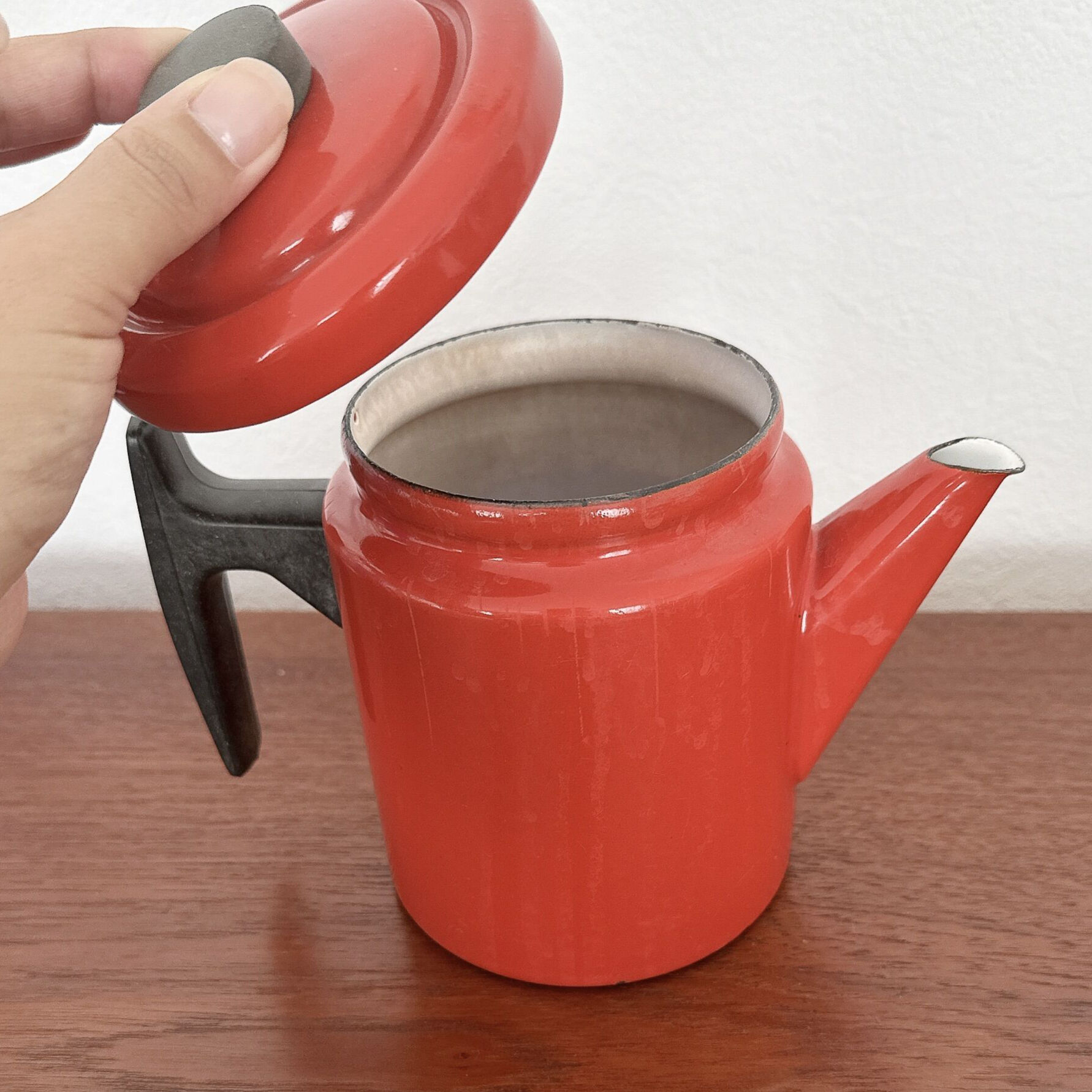 FINEL ケトル　やかん　コーヒーポット　アンティヌルメスニエミ　赤　レッド Antti Nurmesniemi/アンティ・ヌルメスニエミ》coffeepot/Sサイズ【