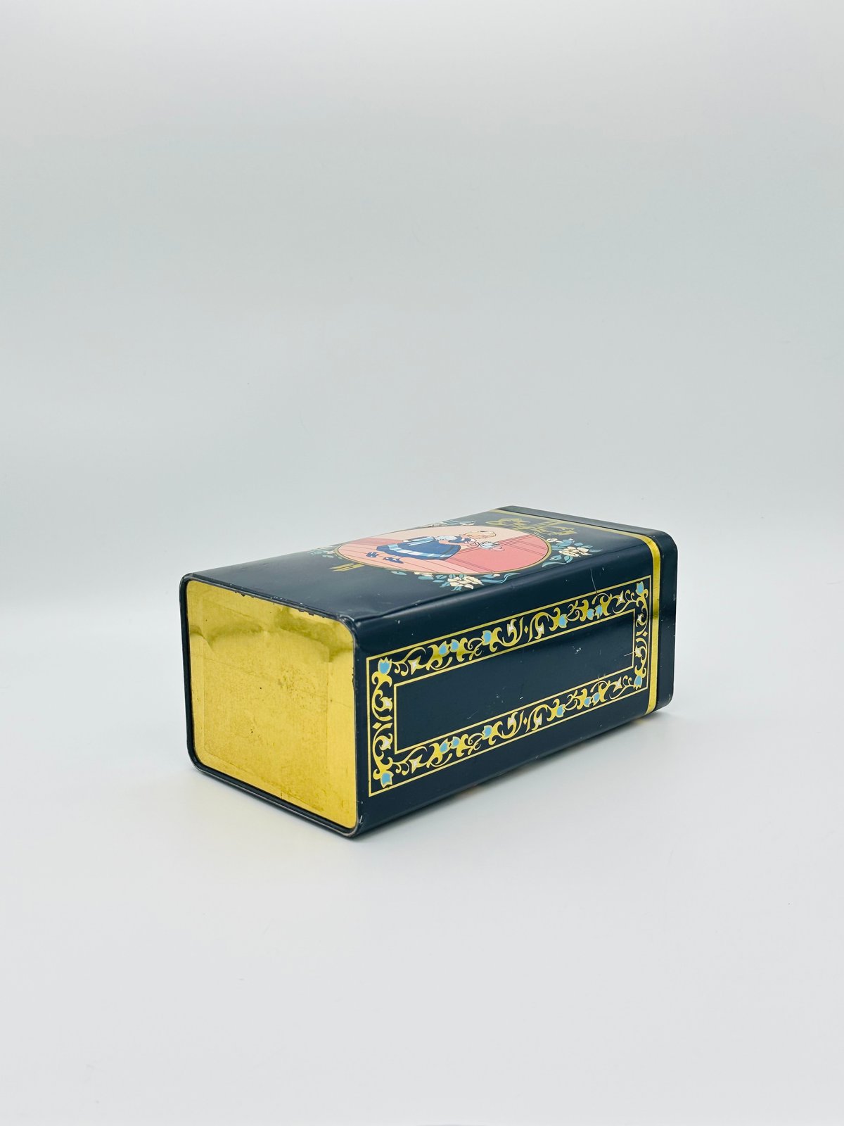 希少 イヤマちゃん ヴィンテージ缶 希少 イヤマちゃん ヴィンテージ缶 - メルカリ