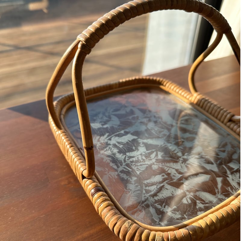 ラタン＆ガラストレイ/北欧ヴィンテージ/フィンランド | laatikko