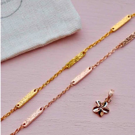 -- Hawaiian plate bracelet --