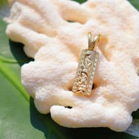-- Square reversible pendant TOP --