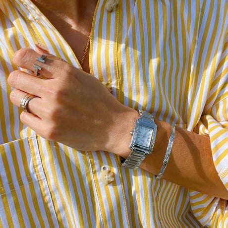 -- Scroll double T Ring --