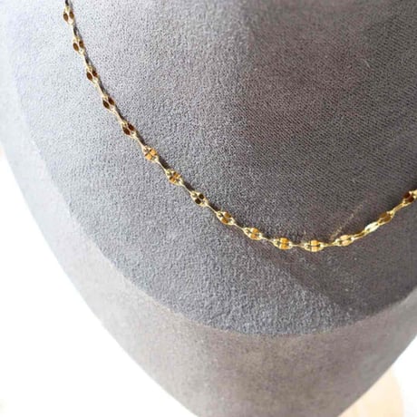 -- Petal chain --