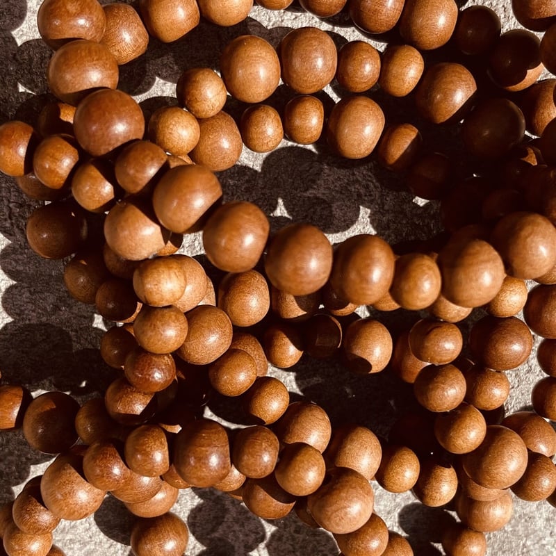 薫る白檀 癒しのブレスレット（水晶）（真正インド産：白檀） | 開運