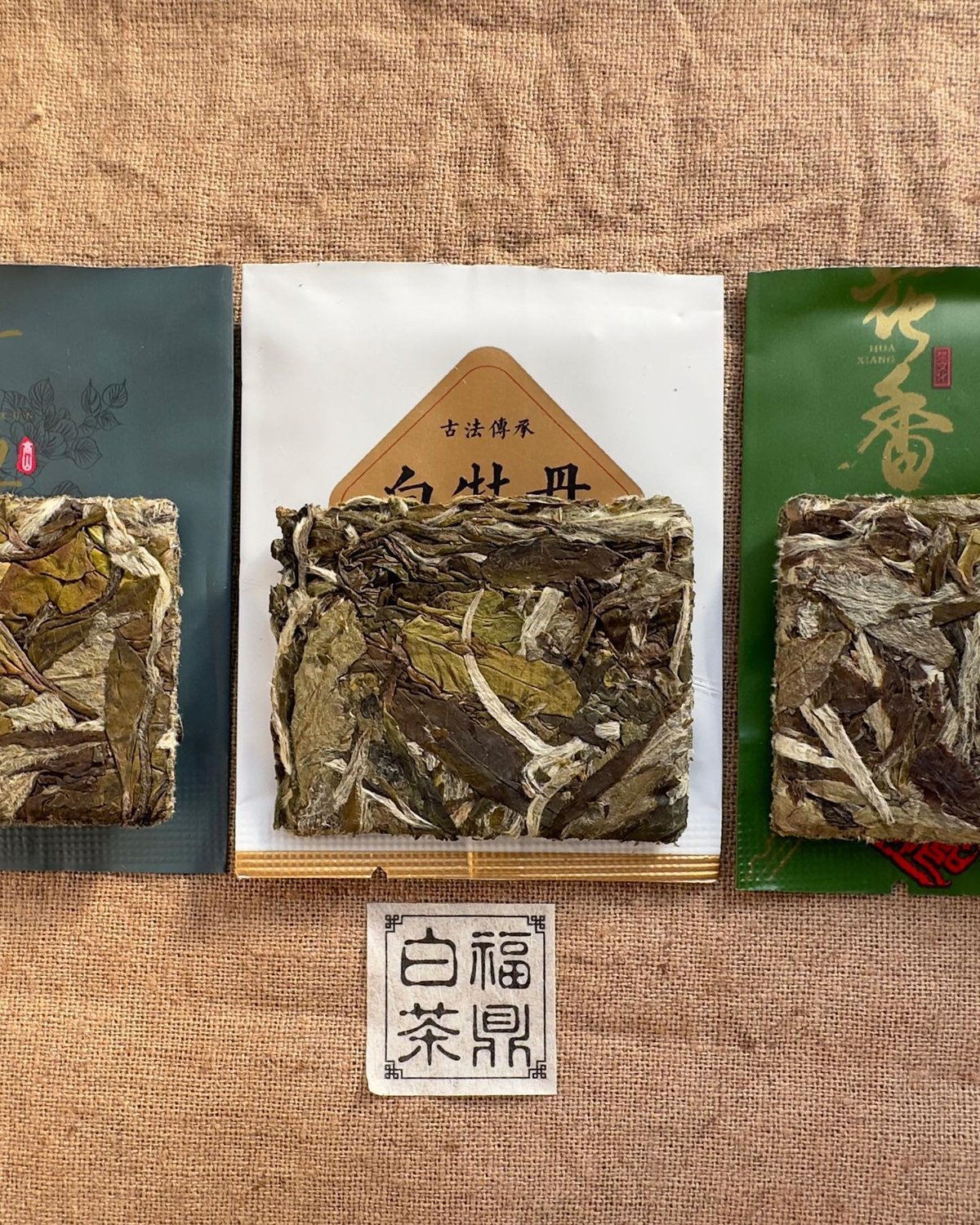 福鼎老白茶 | chineseteamania i in. / 私淑