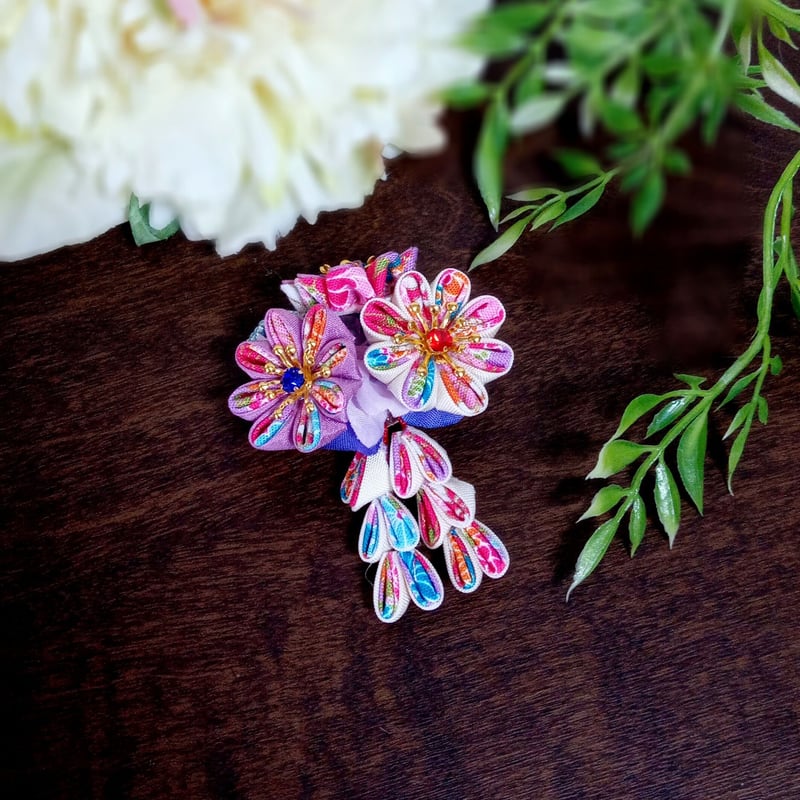 corsage #w26 二重丸つまみ細工三本組サガリ付 ③ 紫系菊づくし生地