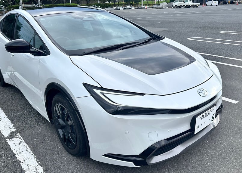トヨタ 60系プリウス ハイブリットカーボンボンネット | RS Carbon