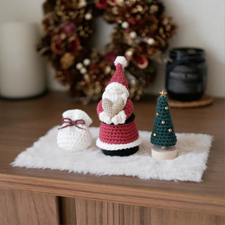 ハートときめく♡手編みの小さなクリスマス飾り / 置物 オブジェ