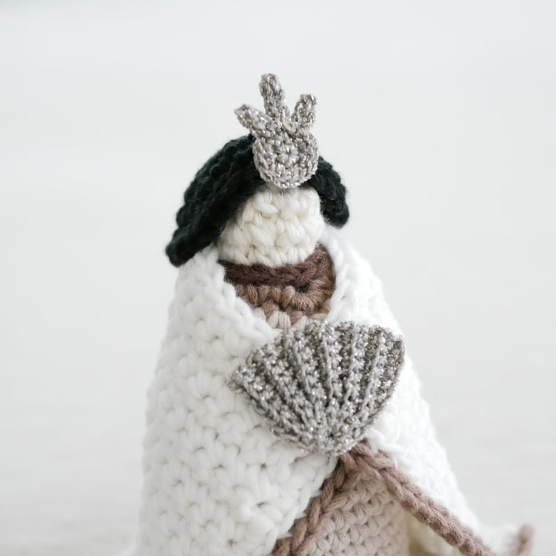 省スペース＋毛糸のあたたかみ♡手編みの雛人形 黒色フェルトマット