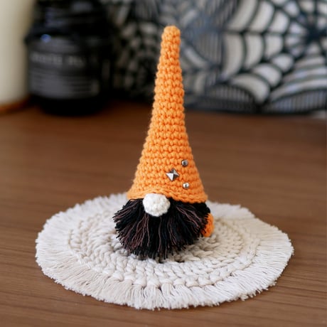 【Mサイズ】ハロウィン飾り こびとの置物 オレンジ