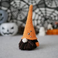 【Mサイズ】ハロウィン飾り こびとの置物 オレンジ