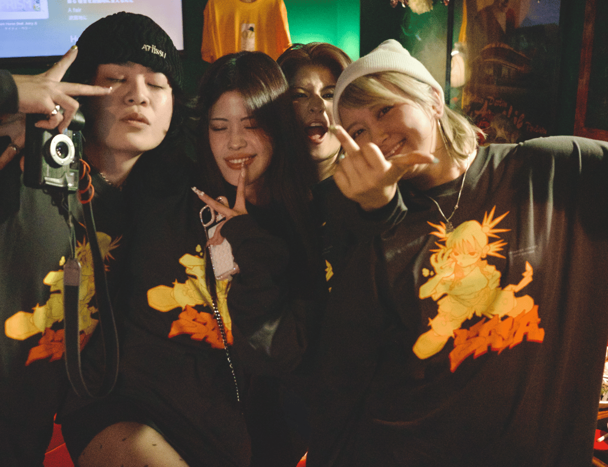 数量限定】Saya's 30th Birthday / Long T-shirt | レモ