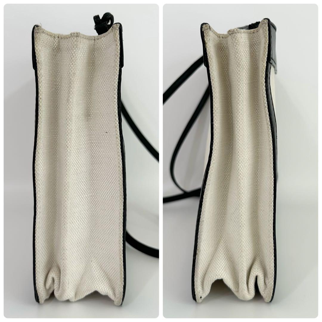 g00407 バレンシアガ BALENCIAGA ショルダーバッグ キャンバス レザー
