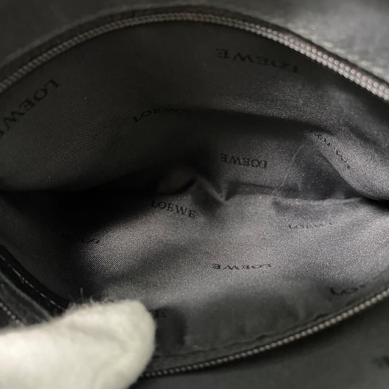 318398 ロエベ LOEWE アナグラム ミニ ハンドバッグ レザー 318398 ロエベ LOEWE アナグラム ミニ ハンドバッグ レザー