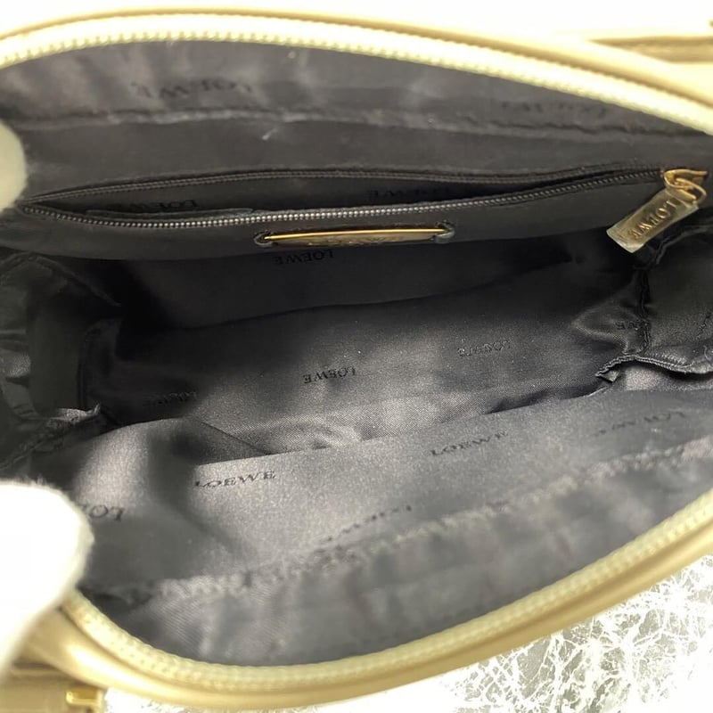 318398 ロエベ LOEWE アナグラム ミニ ハンドバッグ レザー 318398 ロエベ LOEWE アナグラム ミニ ハンドバッグ レザー