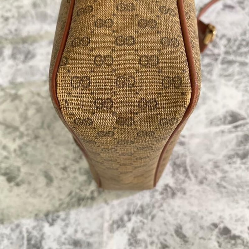 2-25025 GUCCI オールドグッチ ミニ ショルダーバッグ ベージュ 2-25025 GUCCI オールドグッチ ミニ ショルダーバッグ ベージュ
