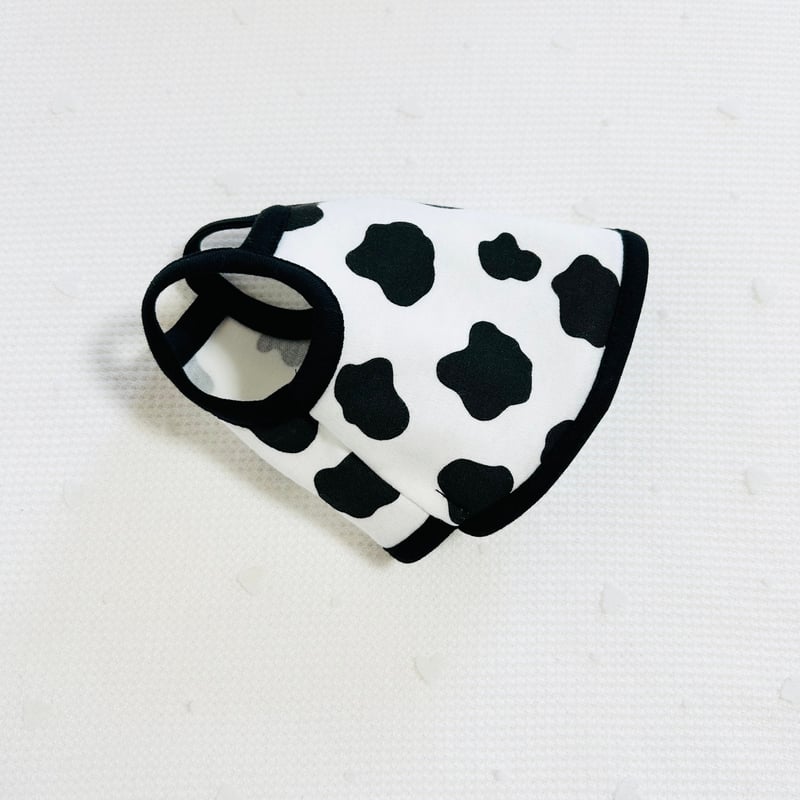 オーダー受付ページ⭐︎モルモット服 牛さん柄 モルモット服 牛さん柄 | モルモット服専門 morucolle