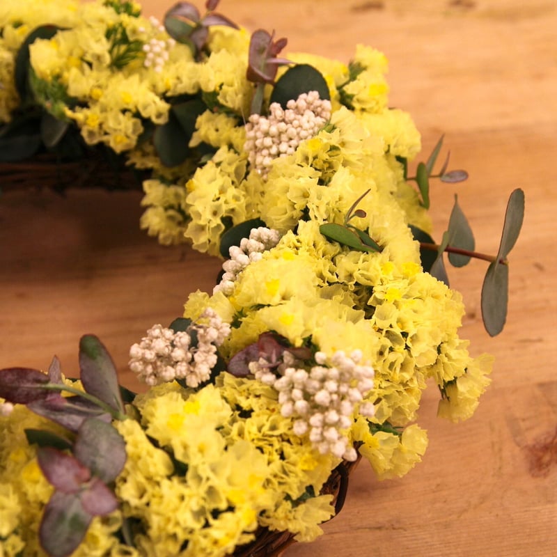 ドライフラワー★2種のスターチスいっぱい大人なリース　ユーカリ　ラグラス　あやめ e1ff50b2c57fe71a8f15e9a0163e07