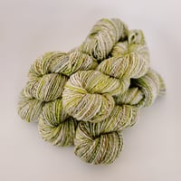 【手紡ぎ糸】アスパラガス　-Asparagus-