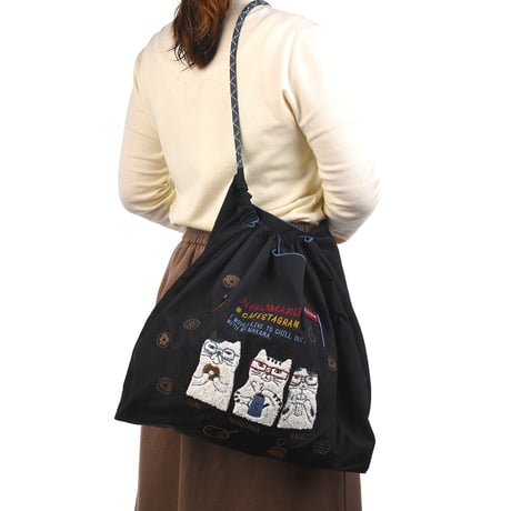 24-7153　撥水加工　刺繡ワッシャーバッグLサイズ　ネコまるけ柄