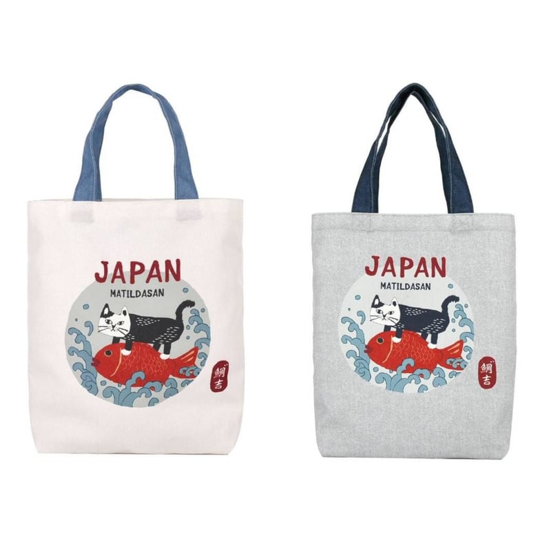 ご当地キティ 沖縄 ジンベイザメ キャンバストートバッグ 新品 ご当地キティ 沖縄 ジンベイザメ キャンバストートバッグ 新品