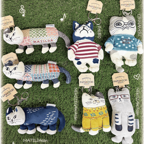 24-7112　パフモチ　マスコットキーホルダー　ねこぜがわさん