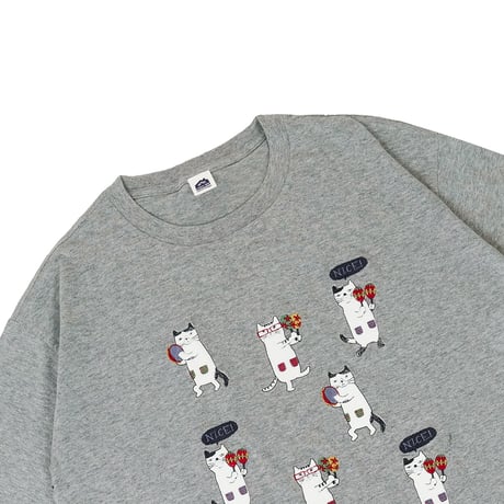 26-9131　クスグルキャラクター　アップリケ＆刺繍Tシャツ　ラフサイズ　ネコまるけ柄