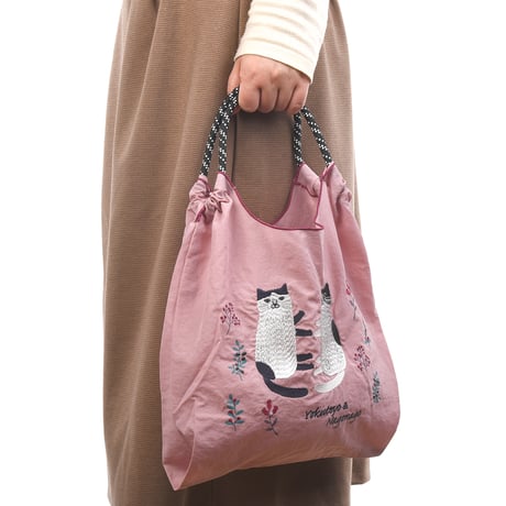 24-7152　撥水加工　刺繡ワッシャーバッグMサイズ　なごなごさん柄